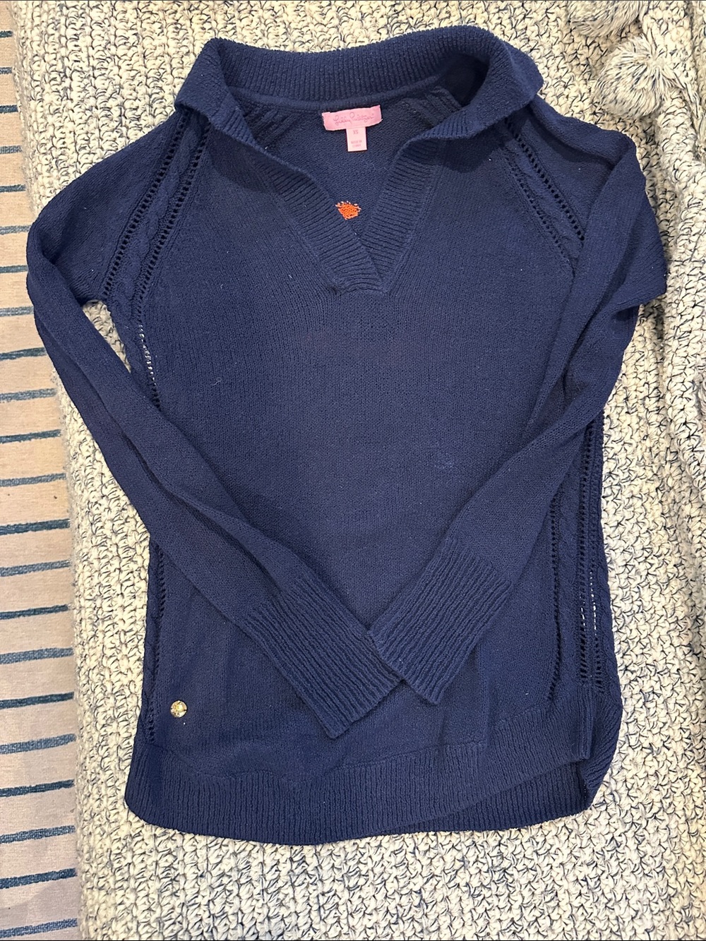 Lilly Pulitzer lightweight navy sweater w anchor detail in xs